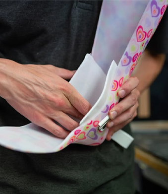 Engangs emballasje for matservise i plast